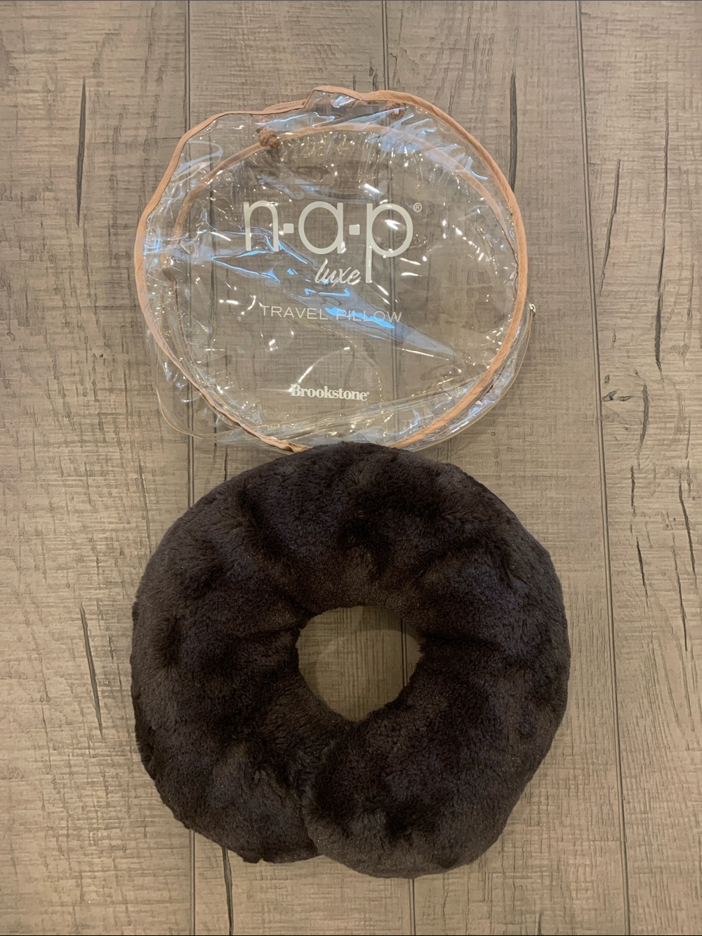 NWOT—-Brookstone Plush Nap Luxe Travel Pillow - Chocolate Brown Faux Fur